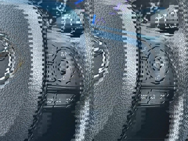 Used 2021 Toyota RAV4 XLE image 15