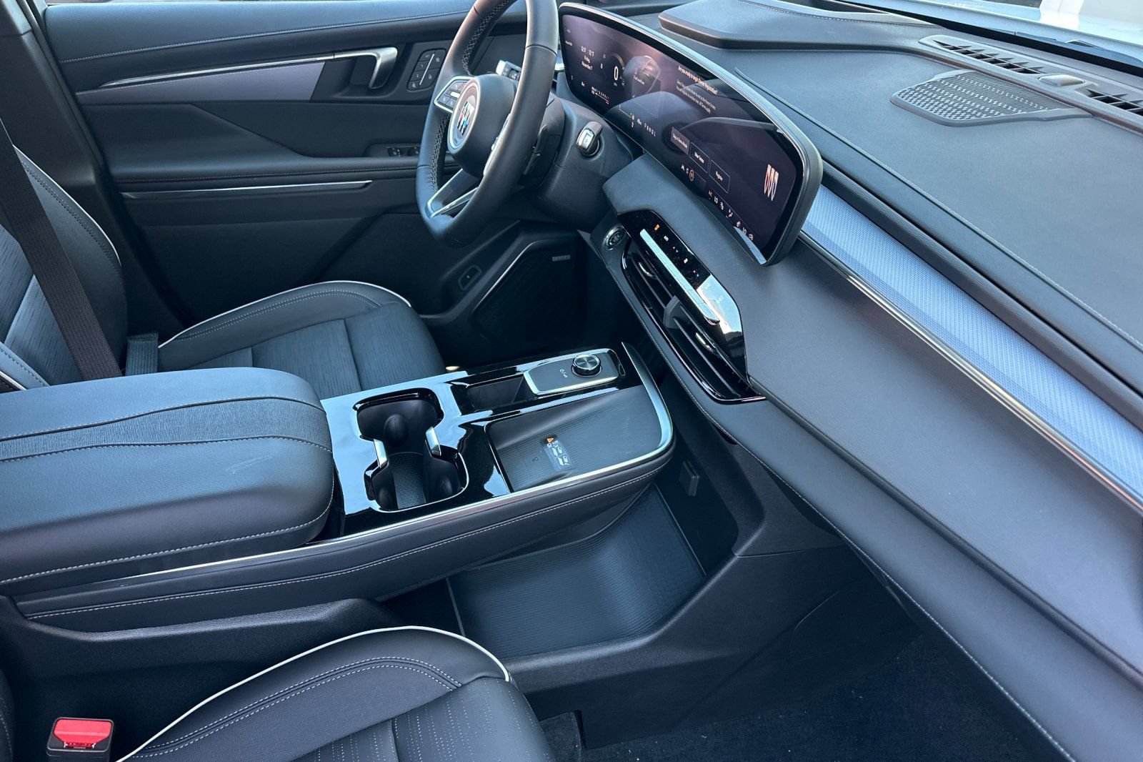 New 2026 Buick Enclave Sport Touring w/ Power Package FWD image 14