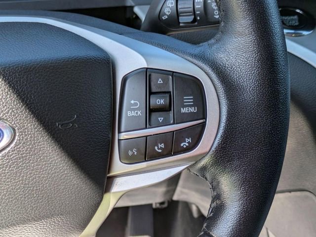 Used 2022 Ford Explorer XLT AWD/4WD image 17