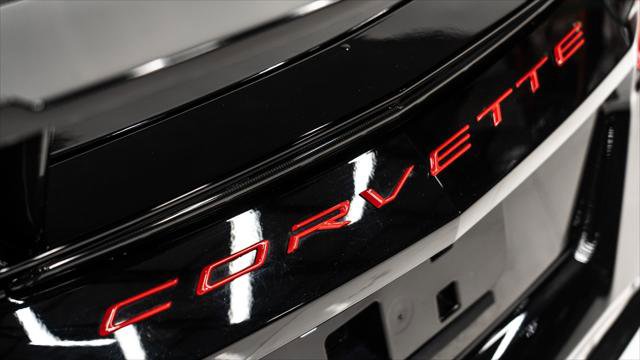 Used 2022 Chevrolet Corvette 3LT w/ Z51 Performance Package image 17