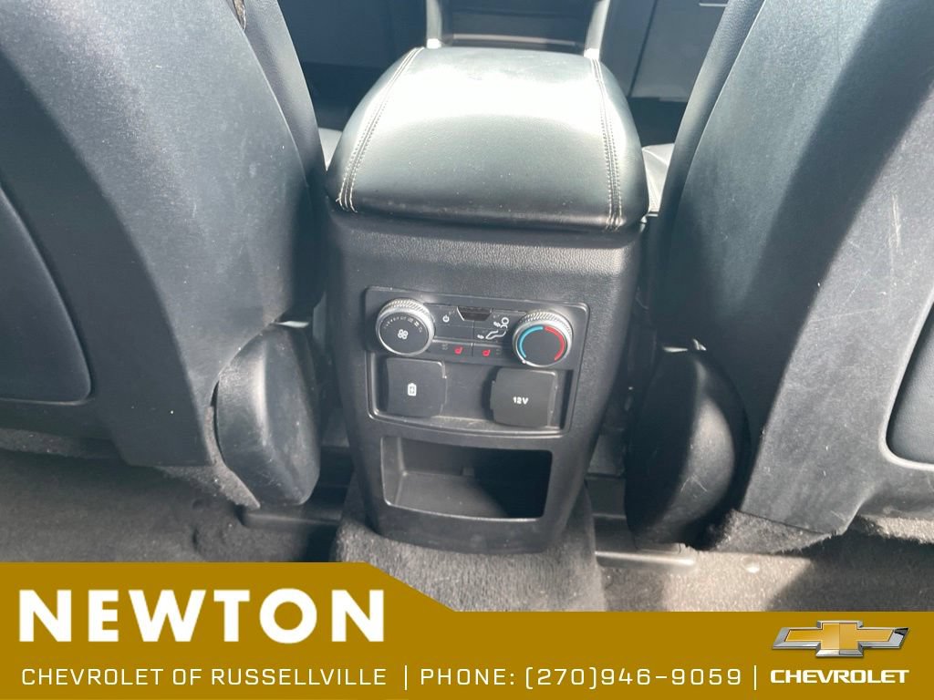 Used 2020 Ford Explorer XLT w/ Equipment Group 202A RWD image 30