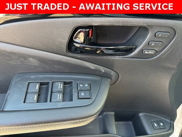 Used 2023 Honda Passport Elite image 11