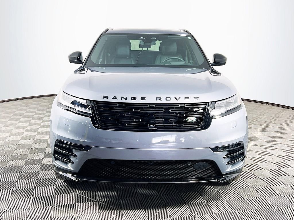 Used 2025 Land Rover Range Rover Velar Dynamic SE image 2