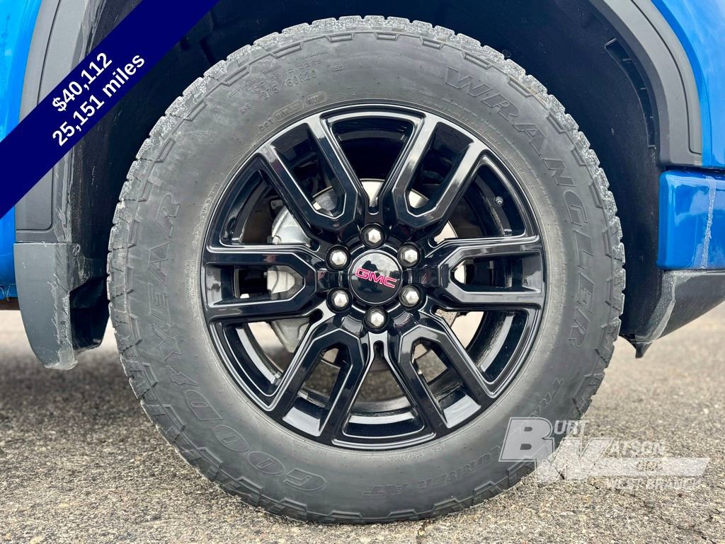 Used 2023 GMC Sierra 1500 Elevation image 10