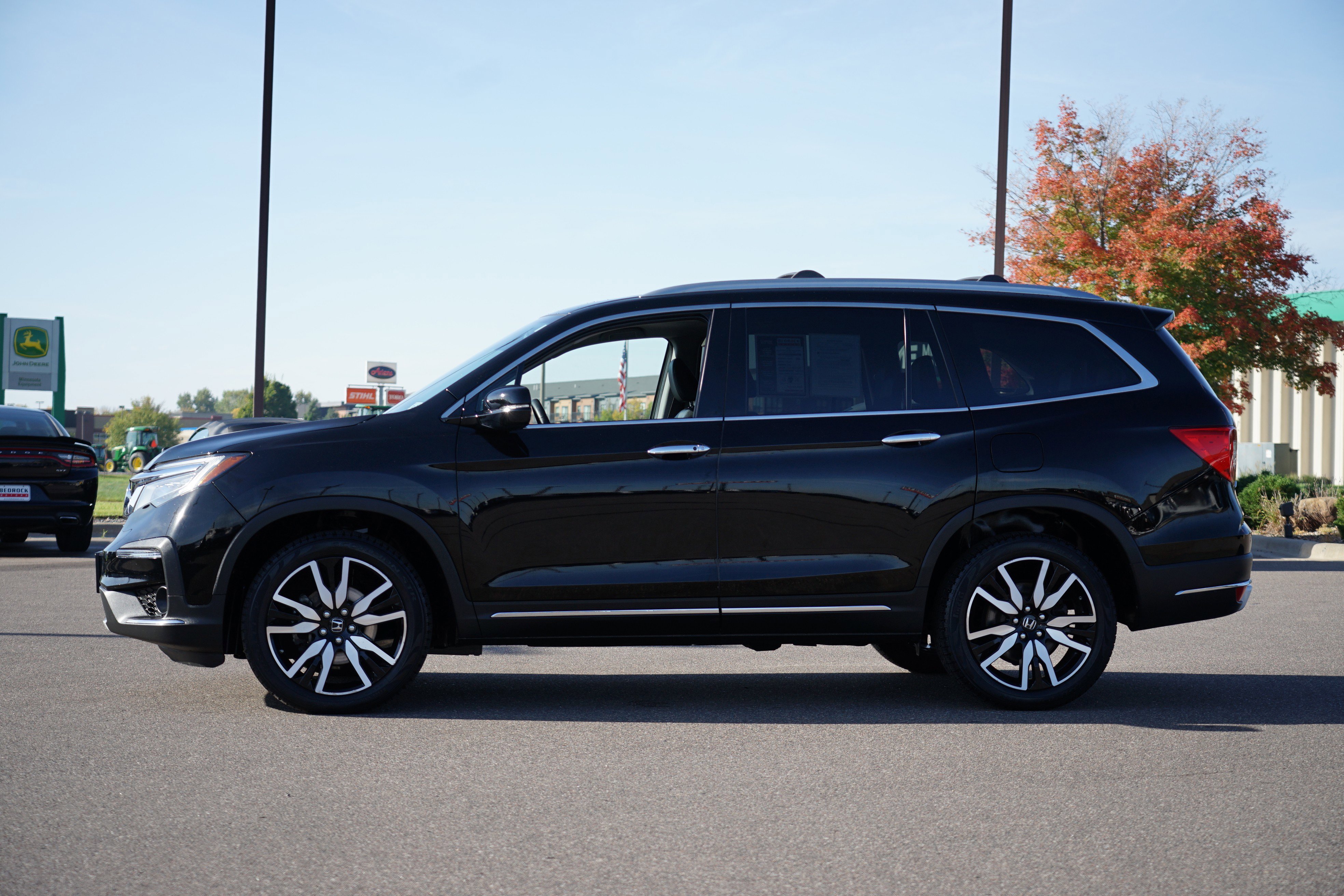 Used 2019 Honda Pilot Touring image 6