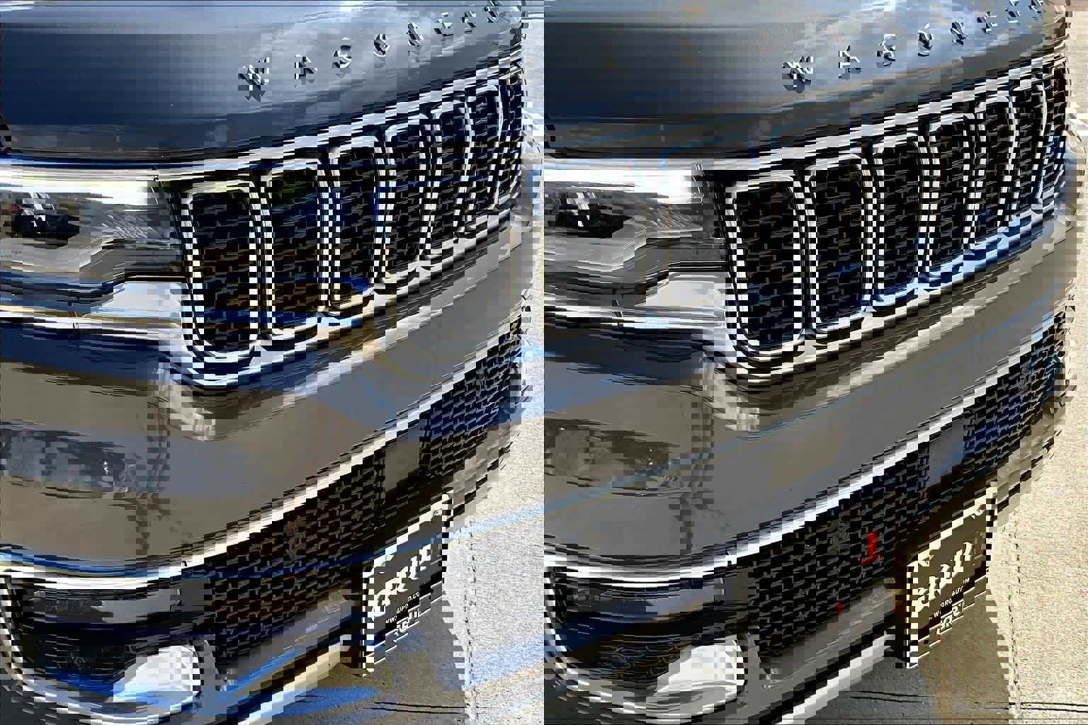 Used 2022 Jeep Wagoneer Series II image 29