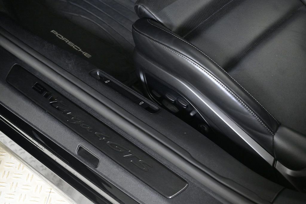 Certified 2023 Porsche 911 Targa 4 GTS image 25