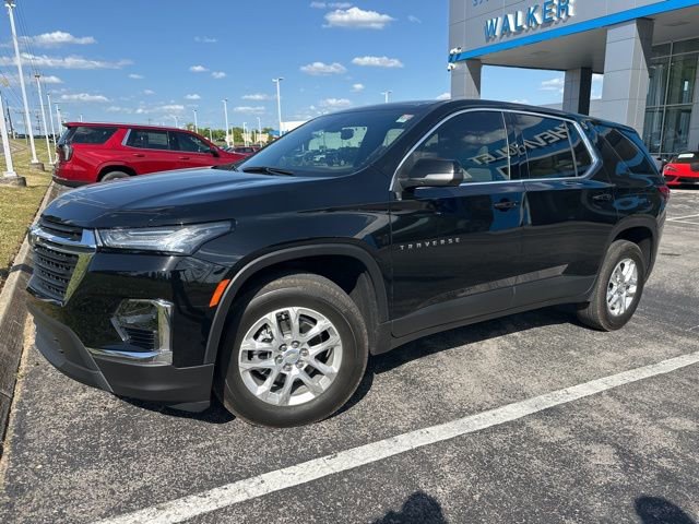 Used 2023 Chevrolet Traverse LS