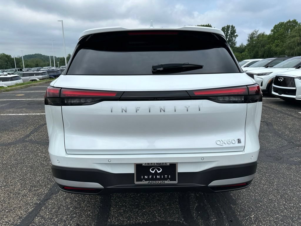 New 2027 INFINITI QX60 Pure w/ Family Package AWD/4WD image 4