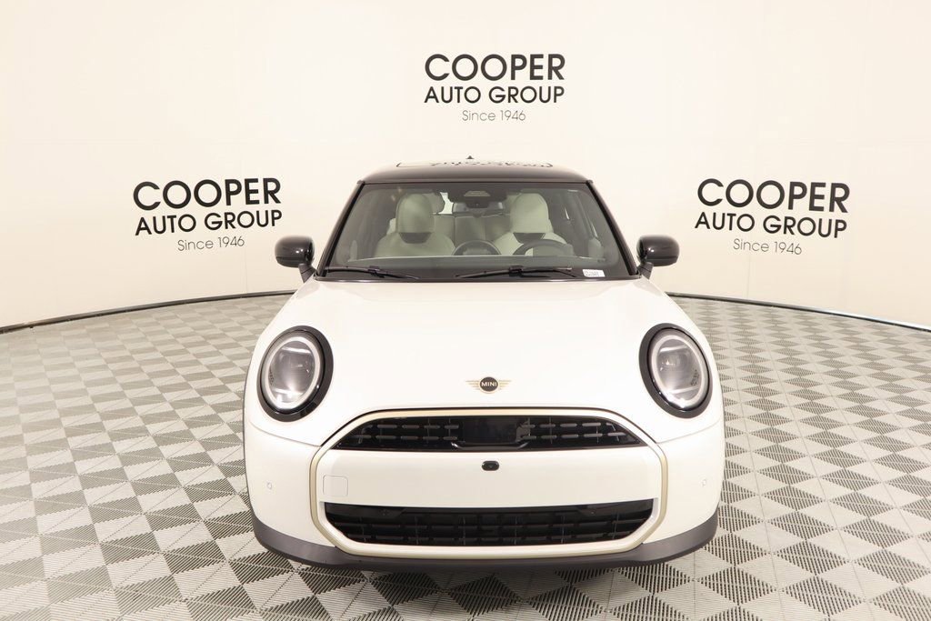 New 2025 MINI Cooper 2-Door Hardtop image 10