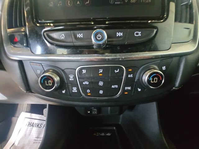 Used 2023 Chevrolet Traverse Premier w/ LPO, Floor Liner Package AWD/4WD image 17