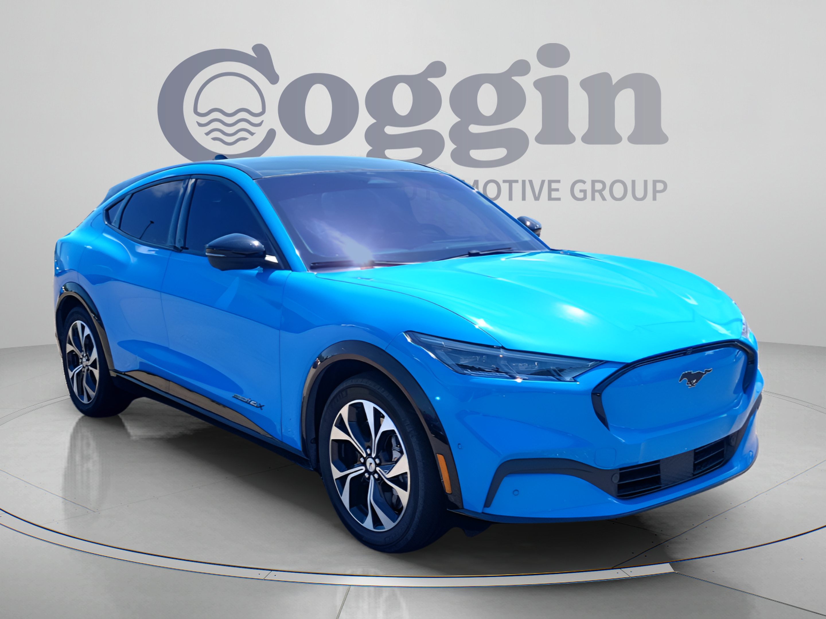 Certified 2022 Ford Mustang Mach-E Premium AWD/4WD image 7