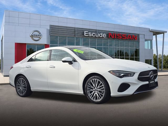 Used 2025 Mercedes-Benz CLA 250 4MATIC image 1