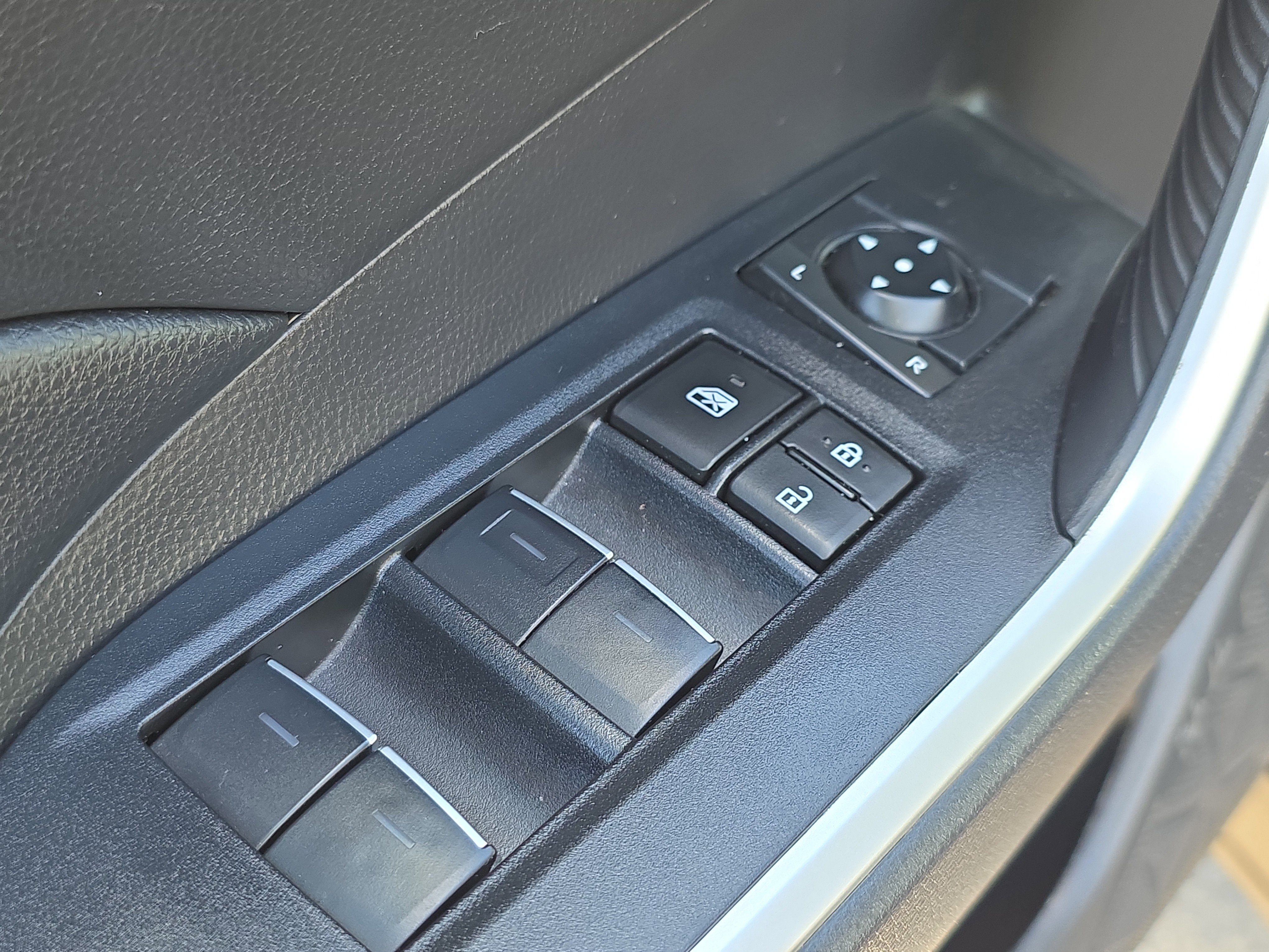 Used 2024 Toyota RAV4 XLE image 23