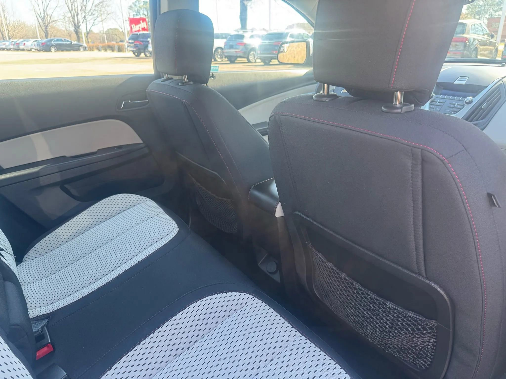 Used 2012 Chevrolet Equinox LS image 23