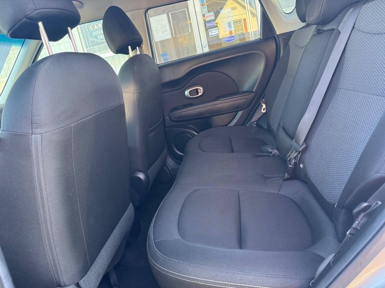 Used 2017 Kia Soul + FWD image 15