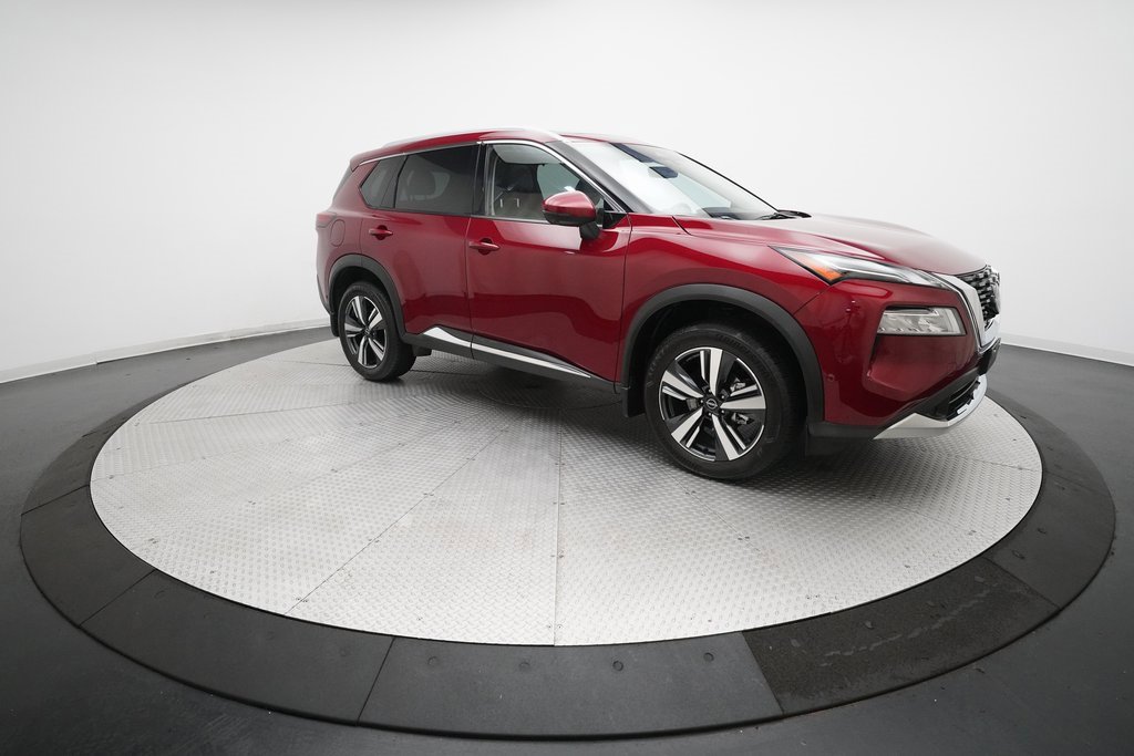 Used 2023 Nissan Rogue Platinum w/ Platinum Premium Package image 13