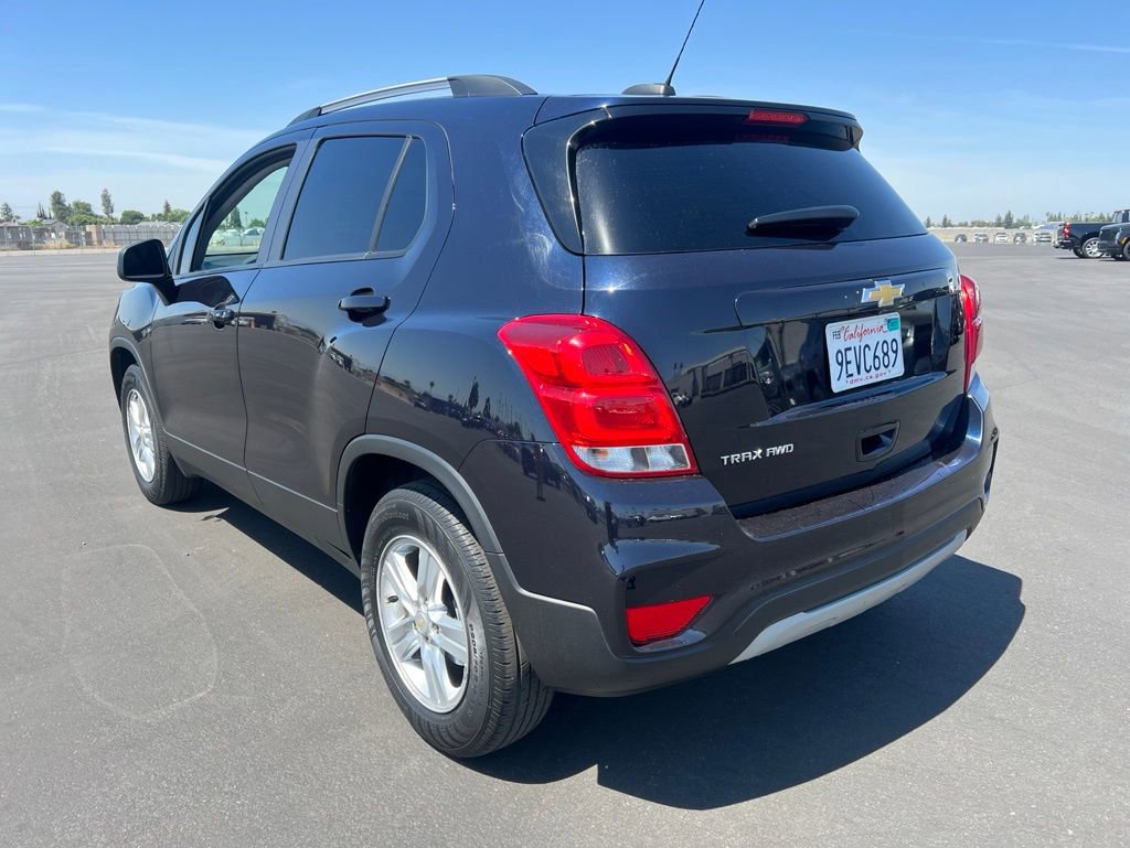 Used 2022 Chevrolet Trax LT w/ LT Convenience Package AWD/4WD image 6