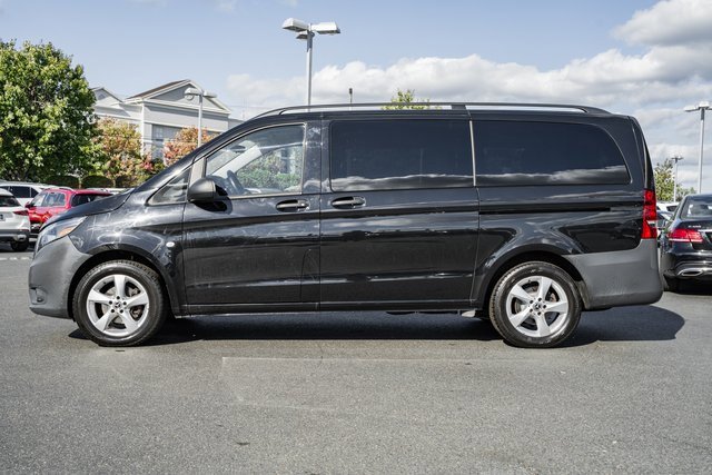 Used 2018 Mercedes-Benz Metris Passenger image 4