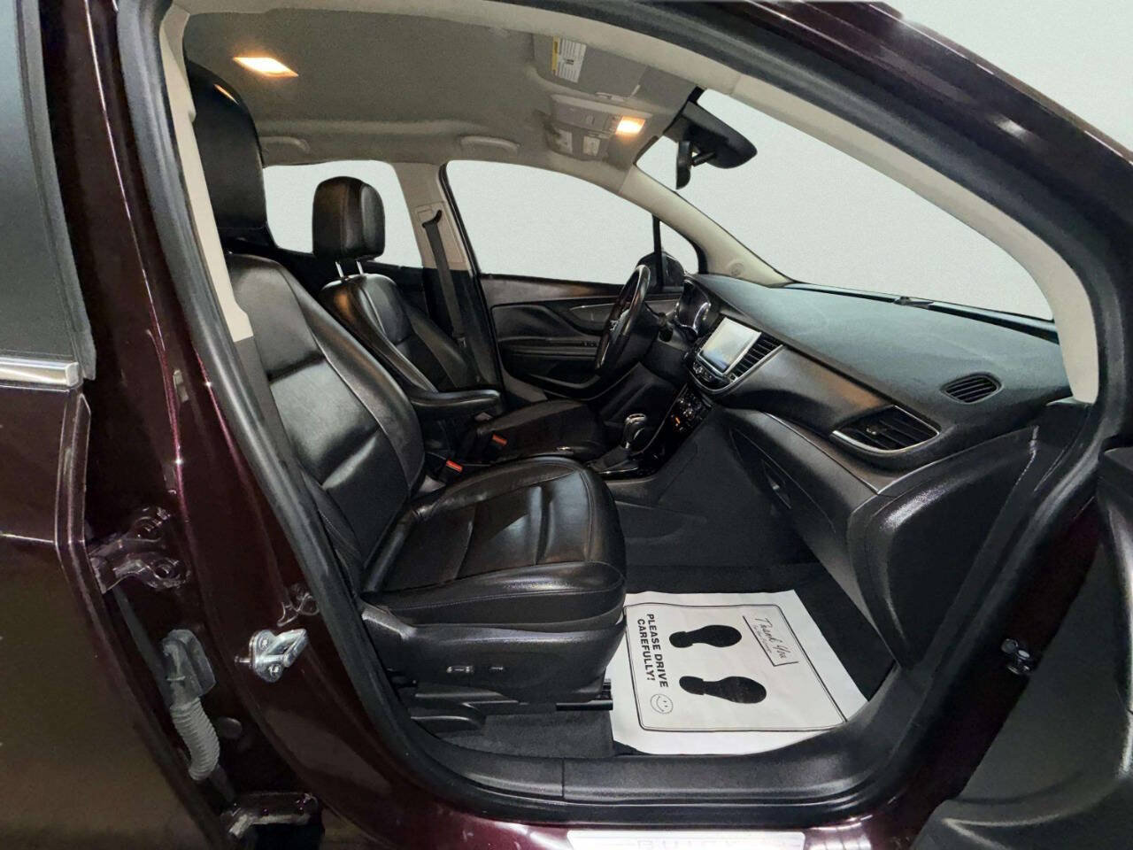Used 2017 Buick Encore Essence FWD image 27