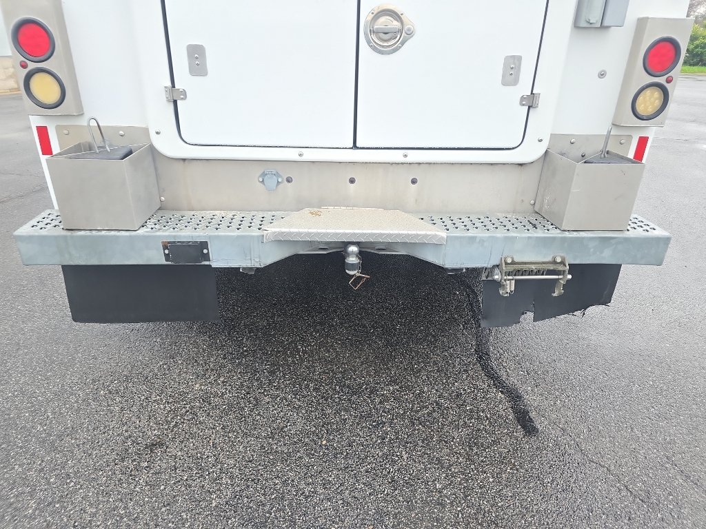 Used 2012 Chevrolet Silverado 3500 W/T RWD image 9