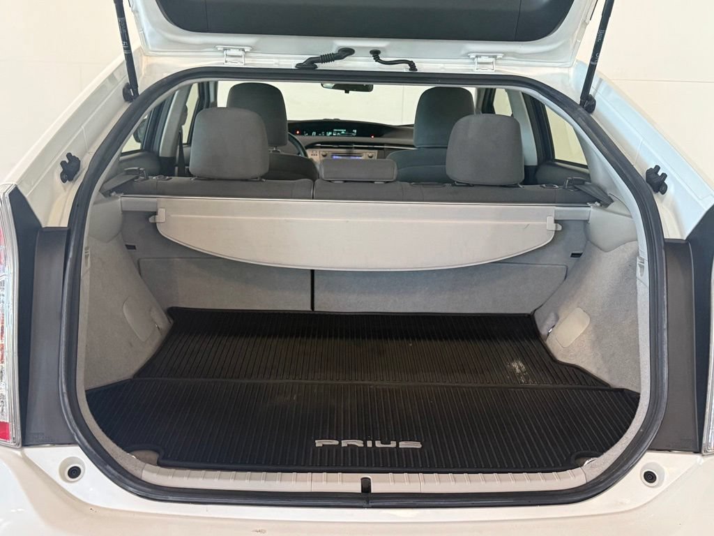 Used 2014 Toyota Prius Two FWD image 9