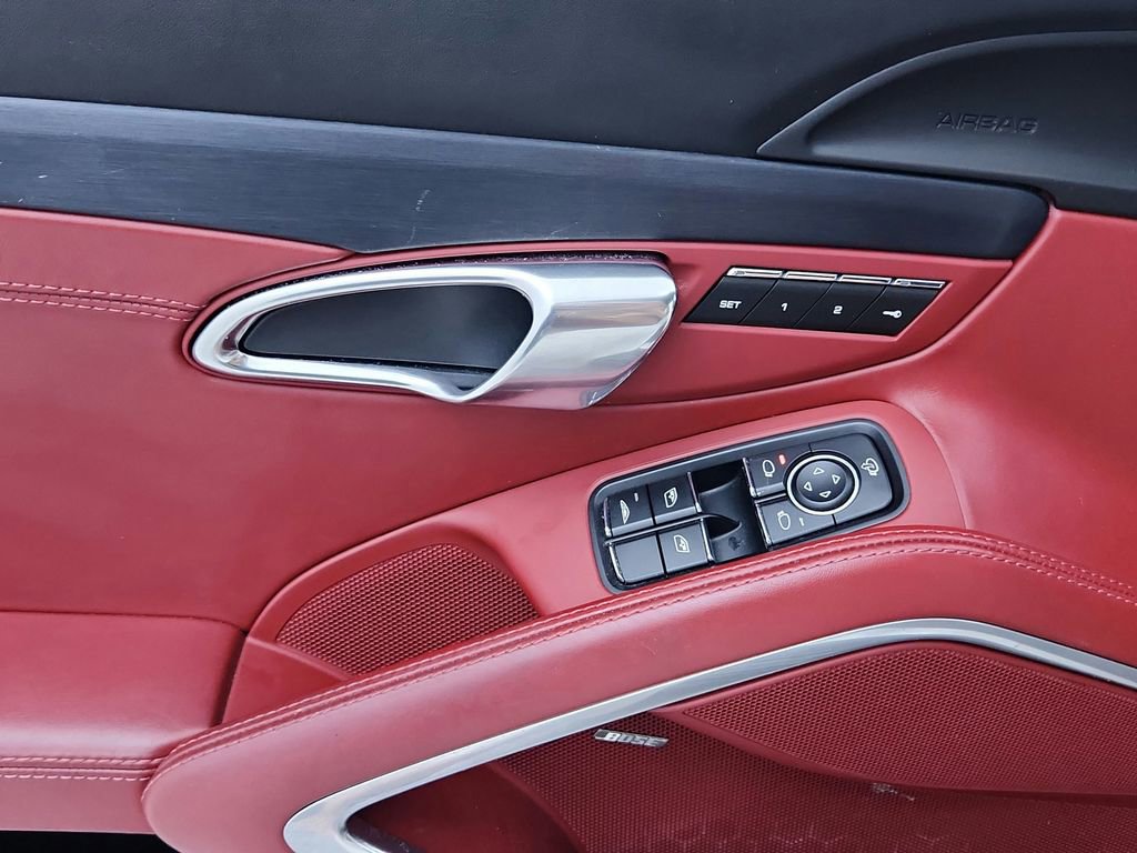 Used 2018 Porsche 911 Carrera 4 GTS image 36