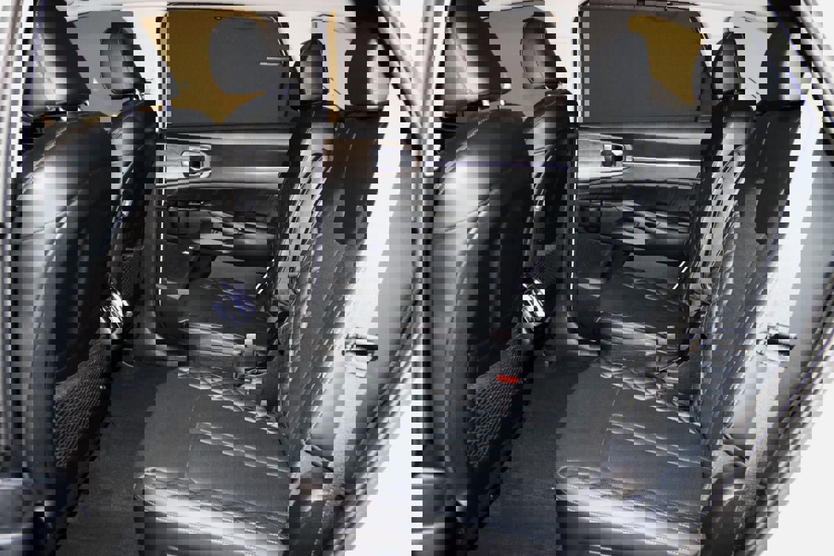 Used 2023 Kia Sorento SX Prestige image 58