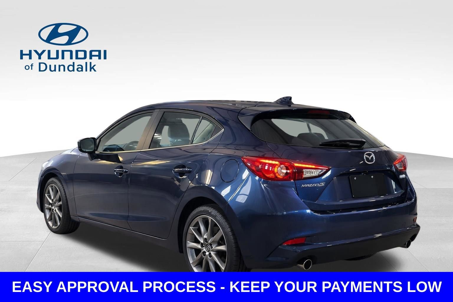 Used 2018 MAZDA MAZDA3 Grand Touring FWD image 5