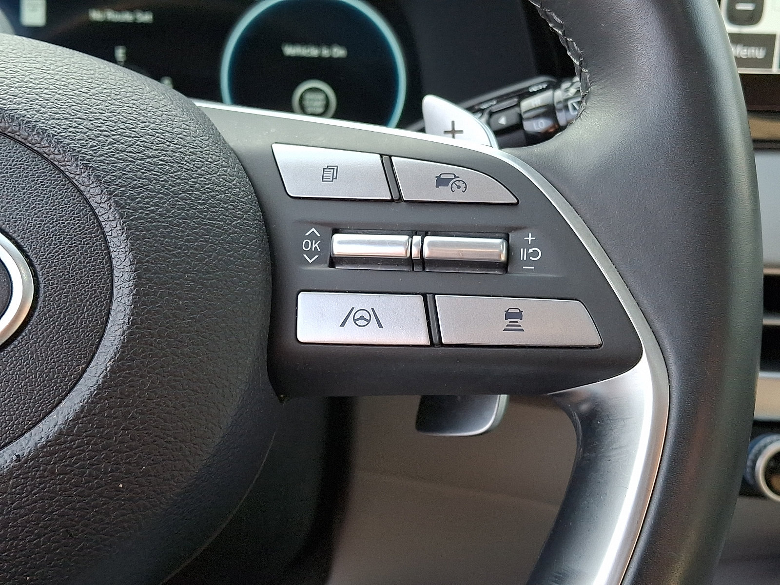Certified 2025 Hyundai Palisade SEL FWD image 25