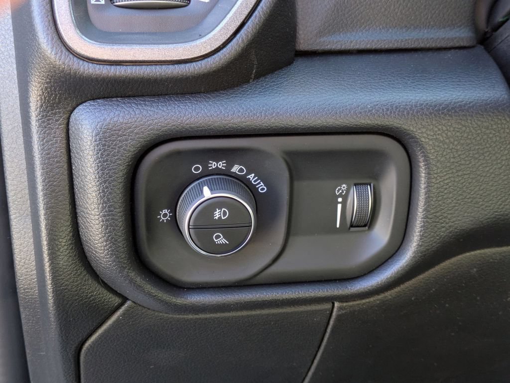 New 2026 RAM 3500 Tradesman w/ Chrome Appearance Group A RWD image 13