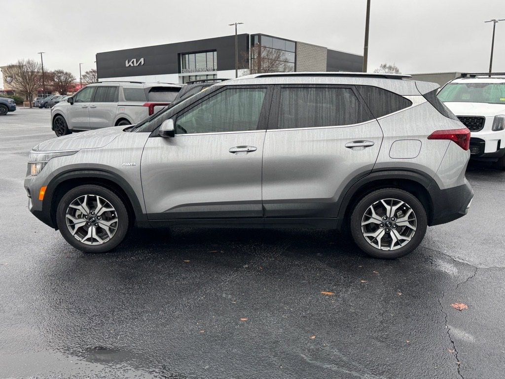 Used 2021 Kia Seltos EX image 6