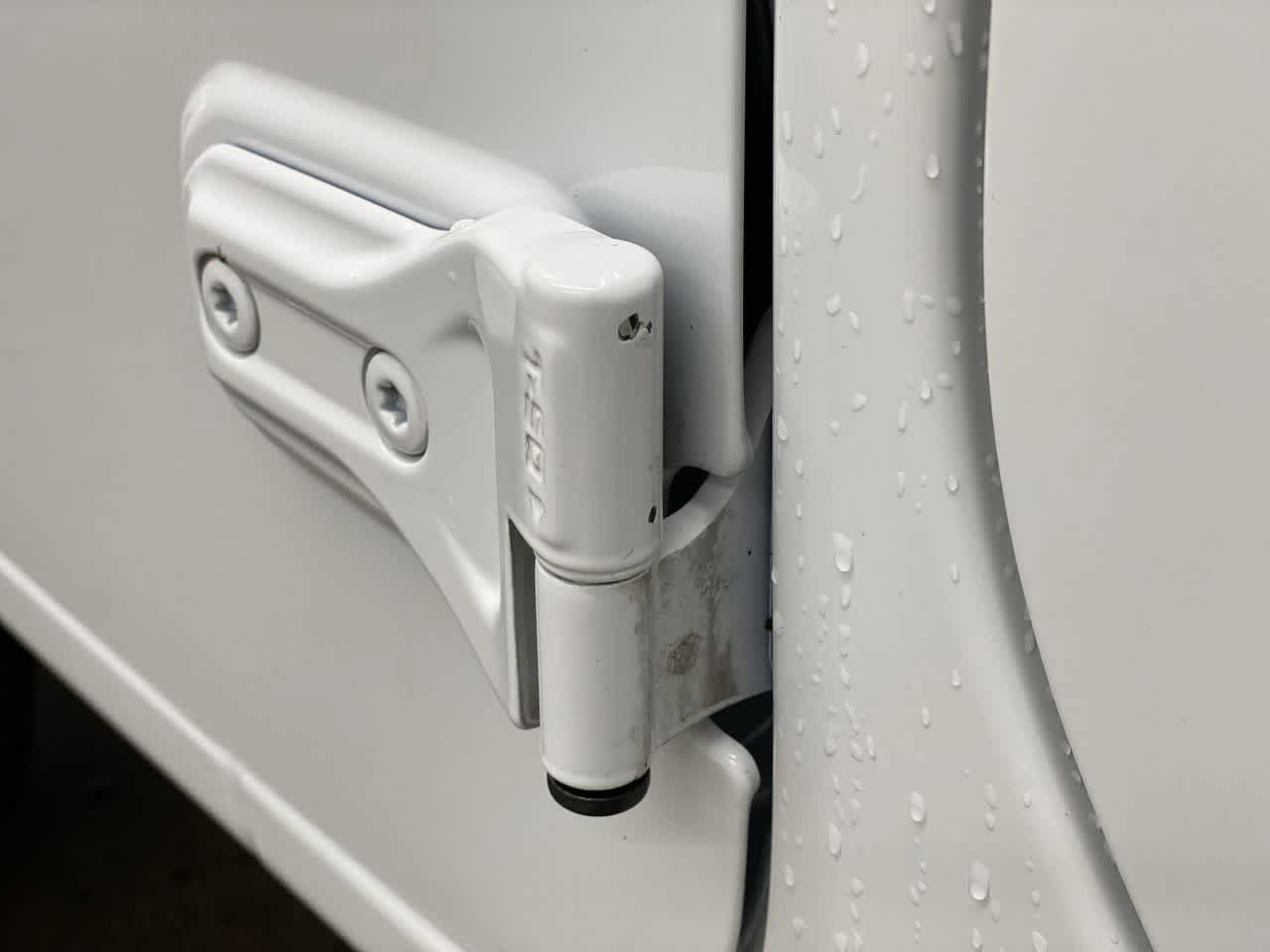 Used 2025 Jeep Wrangler Sahara AWD/4WD image 33