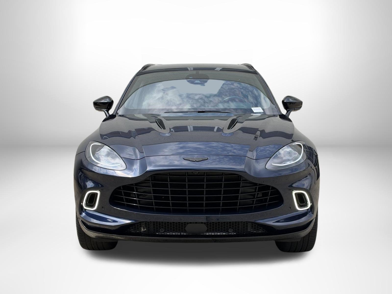 Used 2021 Aston Martin DBX AWD/4WD image 7