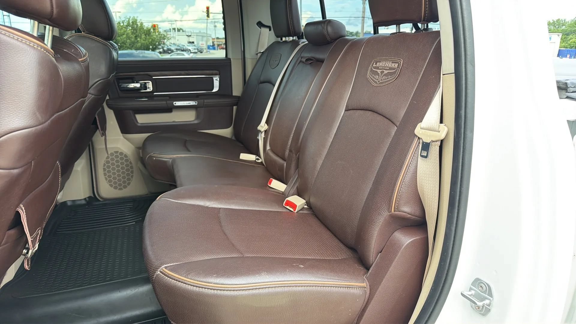 Used 2015 RAM 3500 Laramie Longhorn w/ Convenience Group AWD/4WD image 42