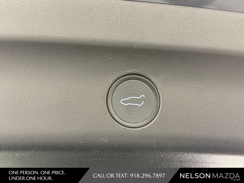 Used 2020 Tesla Model Y Long Range AWD/4WD image 34