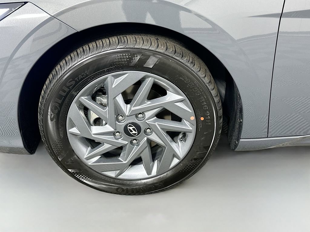New 2026 Hyundai Elantra Blue image 21