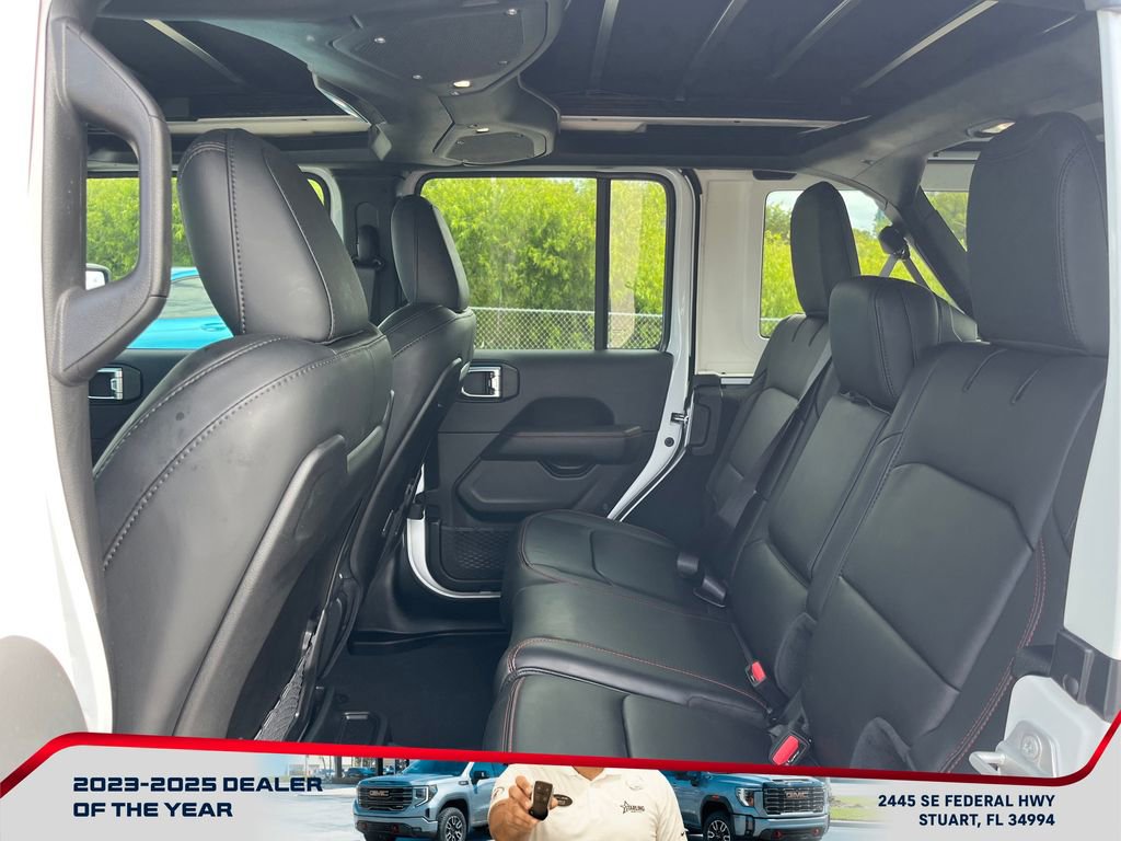 Used 2024 Jeep Wrangler Unlimited Rubicon image 13