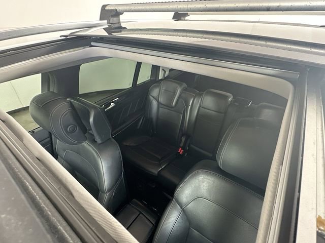 Used 2016 Mercedes-Benz GL 550 4MATIC image 23