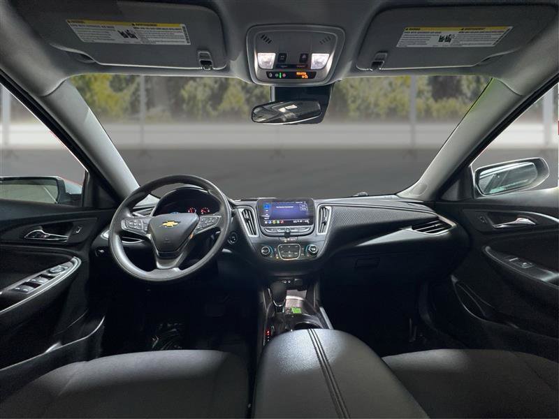 Used 2023 Chevrolet Malibu LT image 22