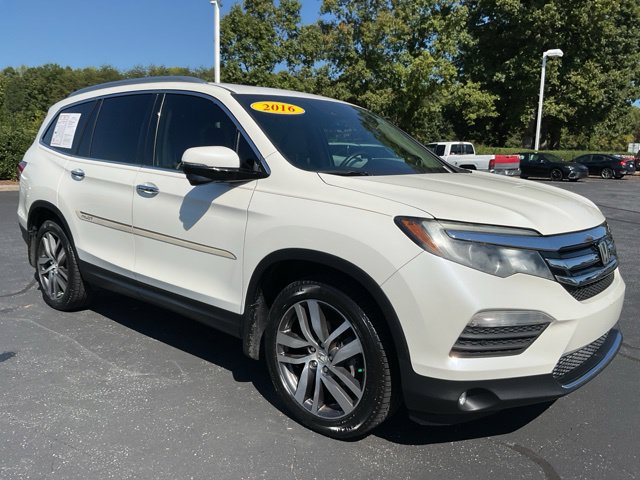 Used 2016 Honda Pilot Touring image 5