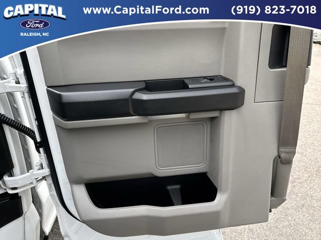Used 2017 Ford F250 XL w/ Power Equipment Group AWD/4WD image 17