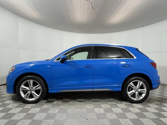 Used 2020 Audi Q3 2.0T Prestige w/ Prestige Package image 4