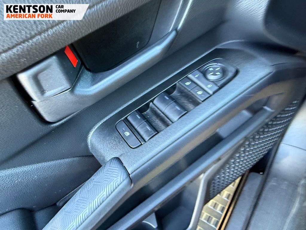 Used 2025 Toyota 4Runner TRD Off-Road image 23