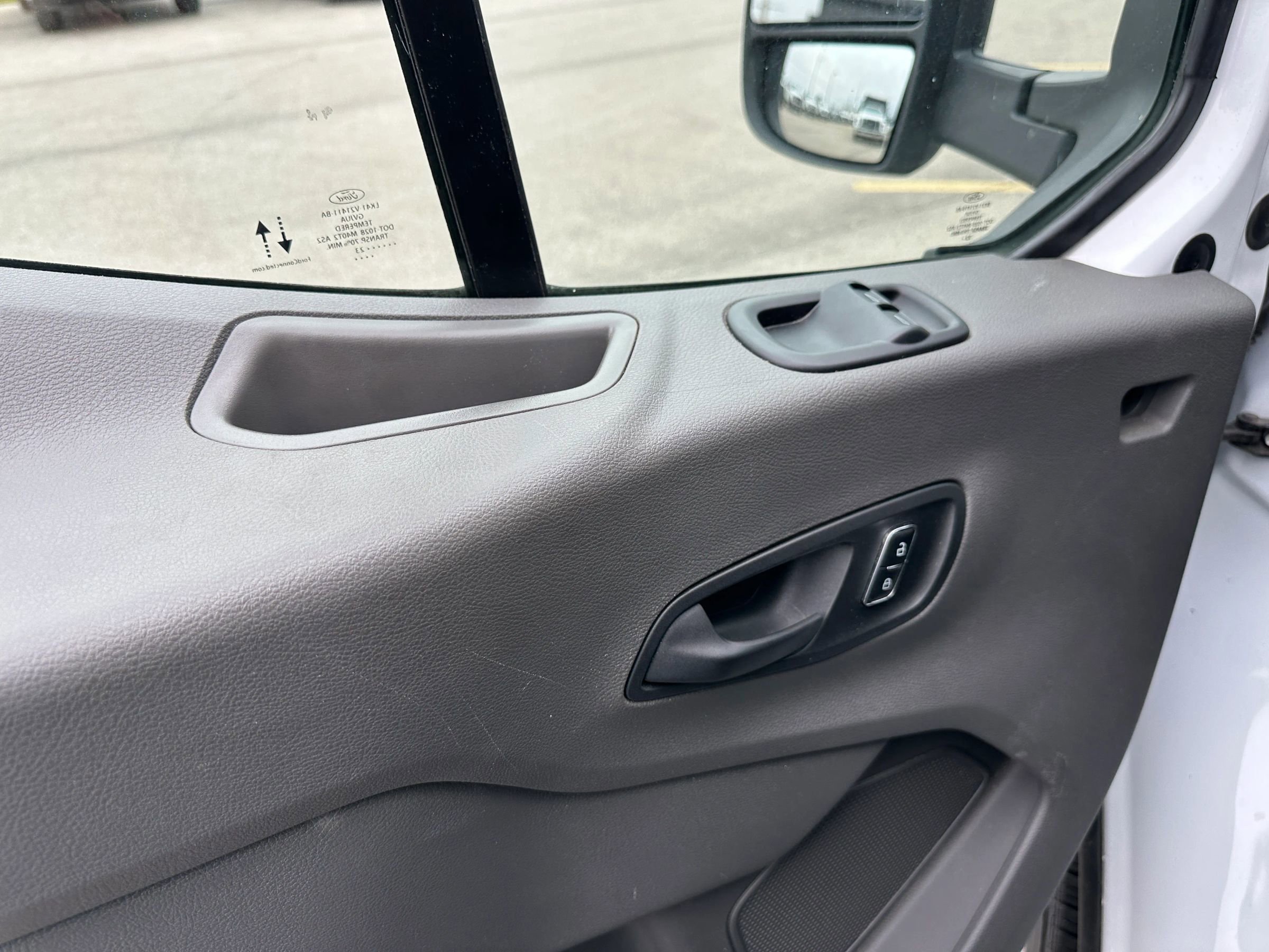 Used 2023 Ford Transit 350 w/ Interior Upgrade Package image 19