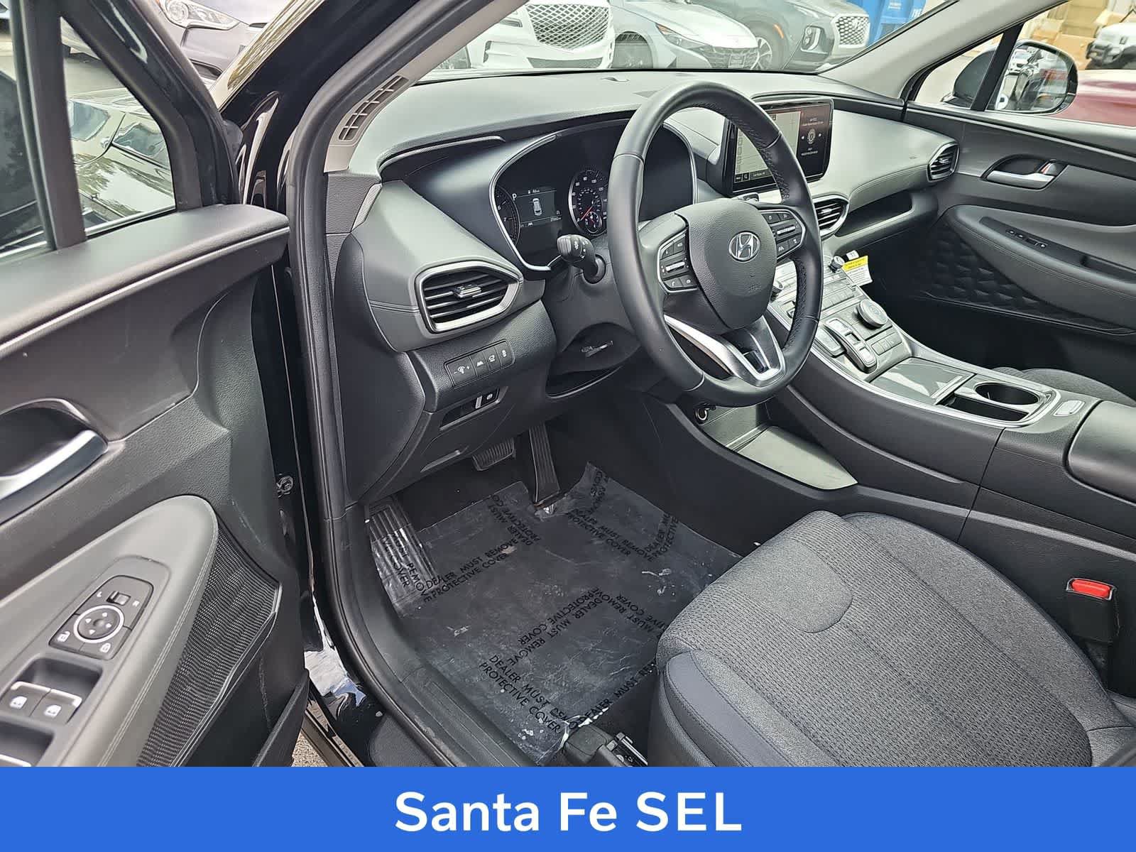 Certified 2023 Hyundai Santa Fe SEL FWD image 2