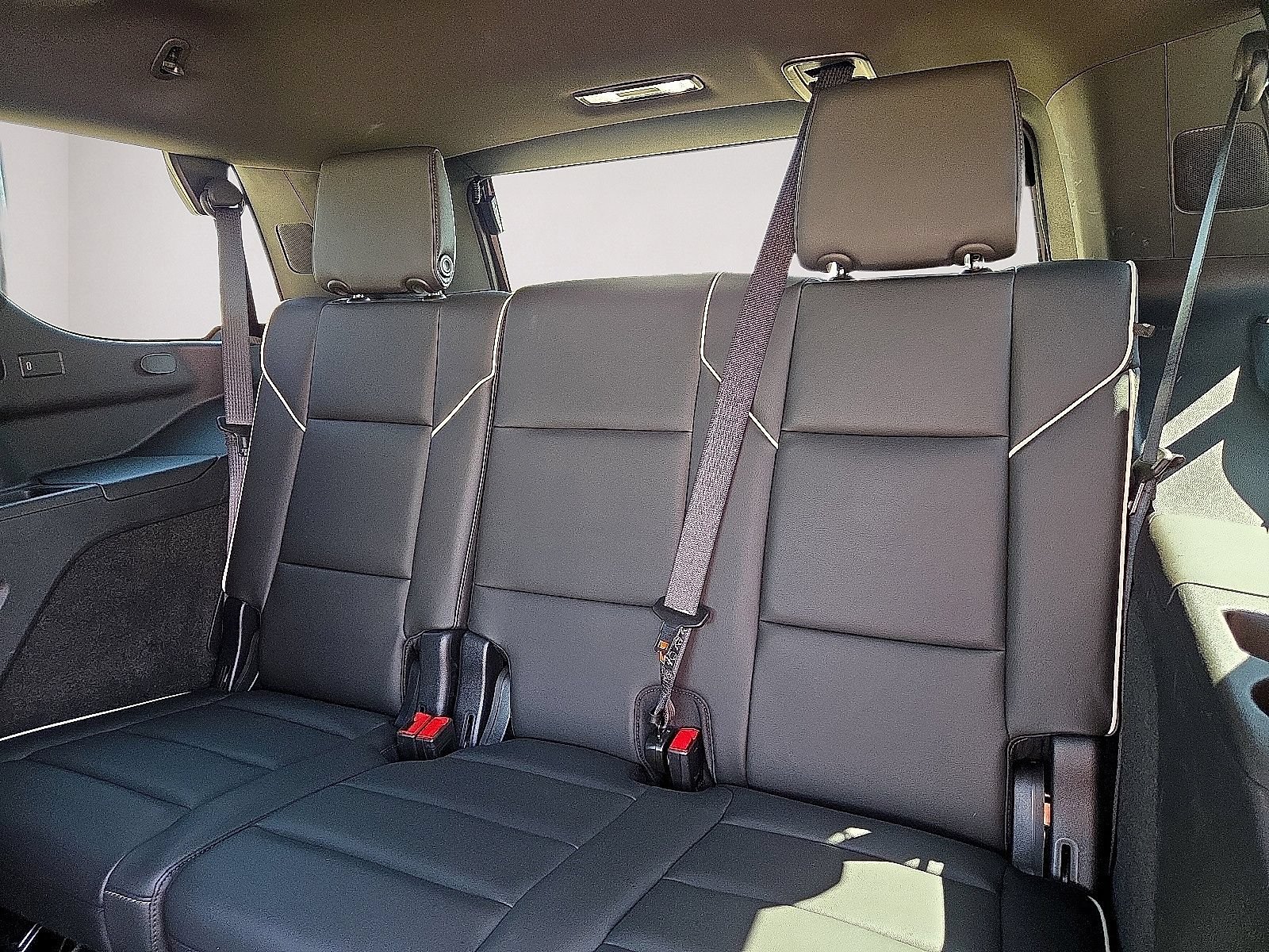 Used 2025 Cadillac Escalade Sport AWD/4WD image 19