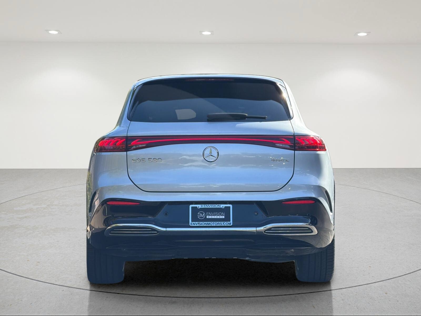 Used 2023 Mercedes-Benz EQS 580 4MATIC SUV image 4