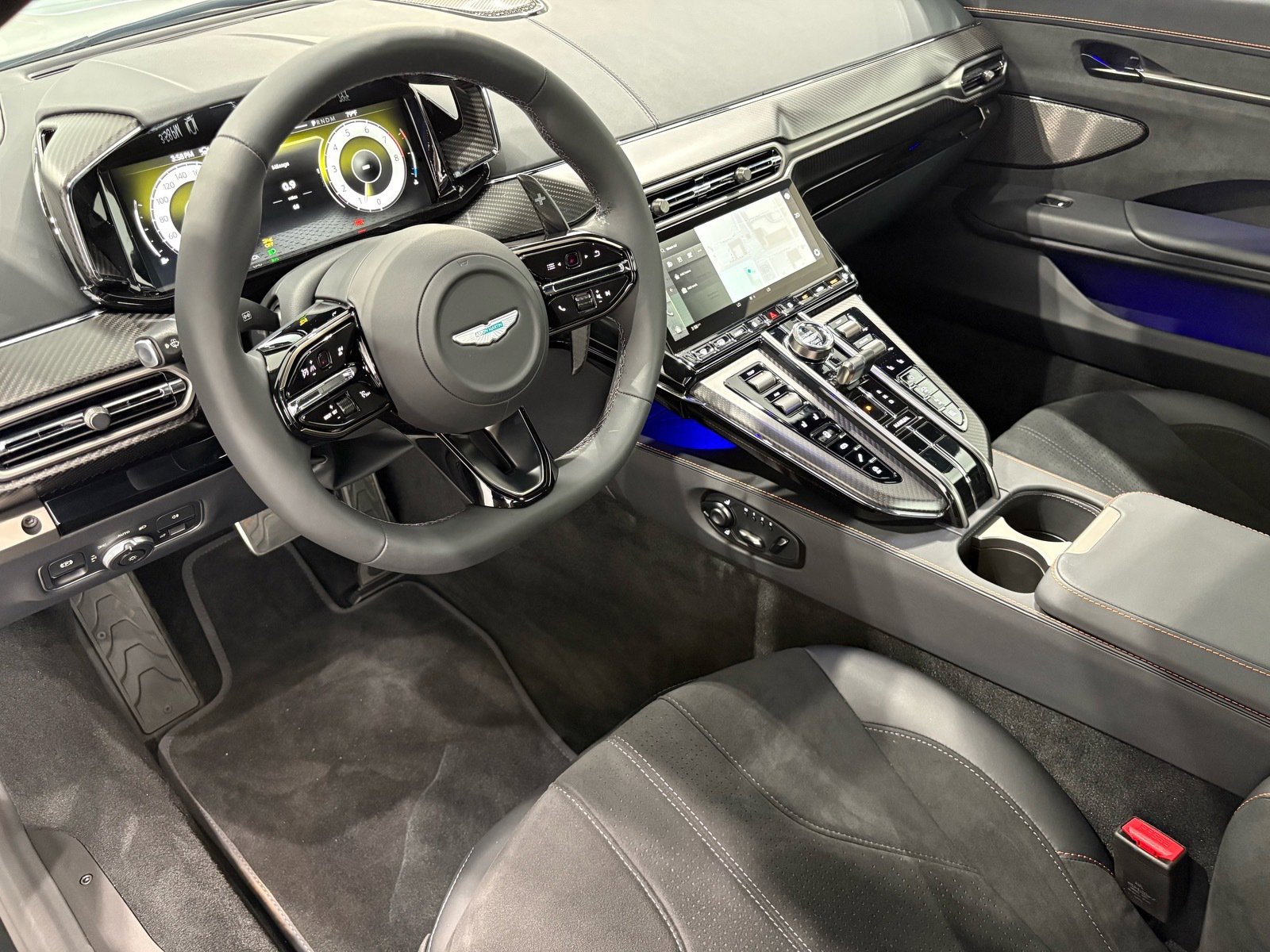 New 2026 Aston Martin V8 Vantage Coupe image 3