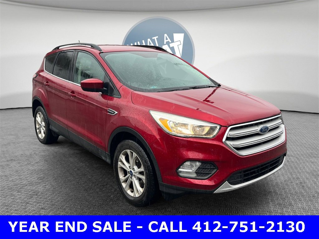 Used 2018 Ford Escape SE w/ SE Sync 3 Package image 1
